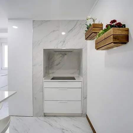 Chiado Charm Retreat Апартаменты Лиссабон